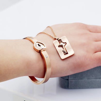 The LoveLock Bracelet™